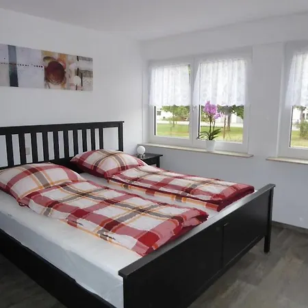 With 2 Bedrooms *